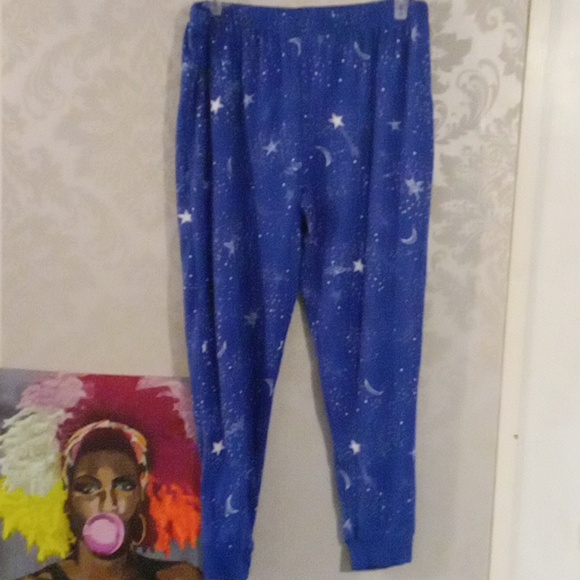 Secret Treasures Blue Starry Pajama Set Intimates - Picture 5 of 5